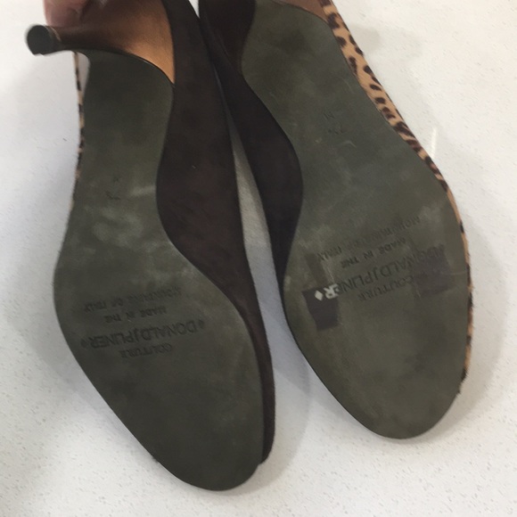 Donald J Pliner peep toe leopard heels - Picture 5 of 7